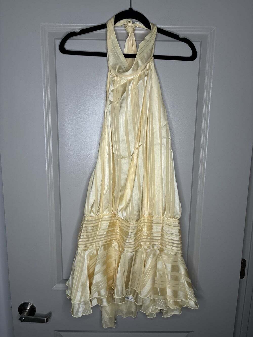 Peppermayo NWT Willow Chiffon Mini Dress in Butter Yellow Size 12 Open Back - Picture 3 of 9